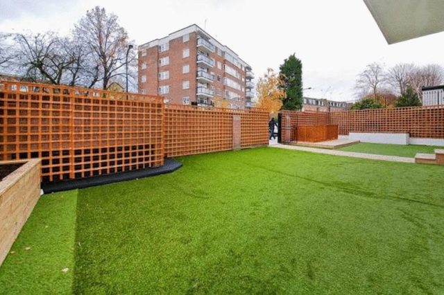  Image of 4 bedroom Terraced house to rent in Belsize Road London NW6 at Belsize Road Swiss Cottage London, NW6 4RY